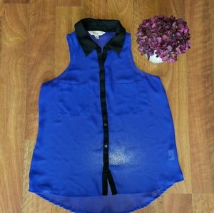 ✔SOLD✔ Sheer blue button up blouse tank